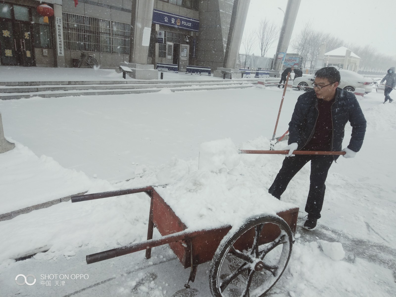 54736652.jpg 54736652.jpg