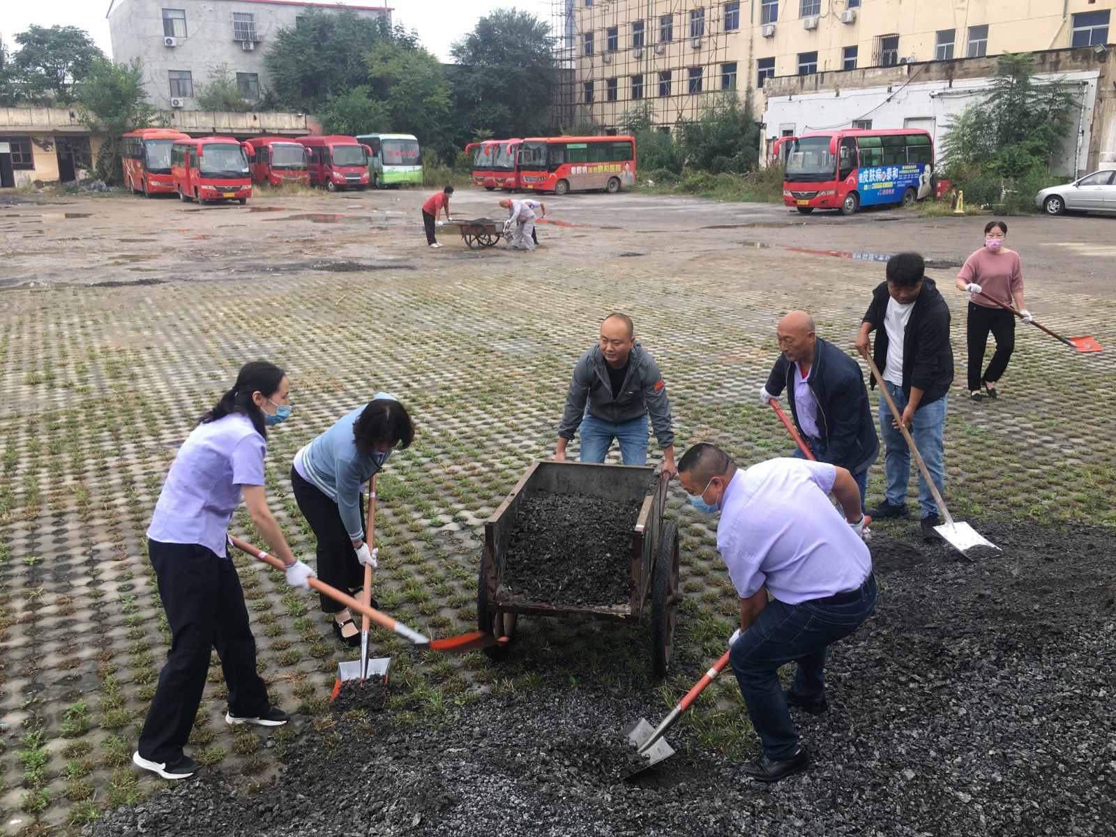 64070178.jpg 64070178.jpg