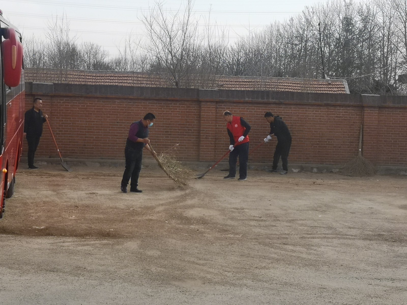 97170400.jpg 97170400.jpg