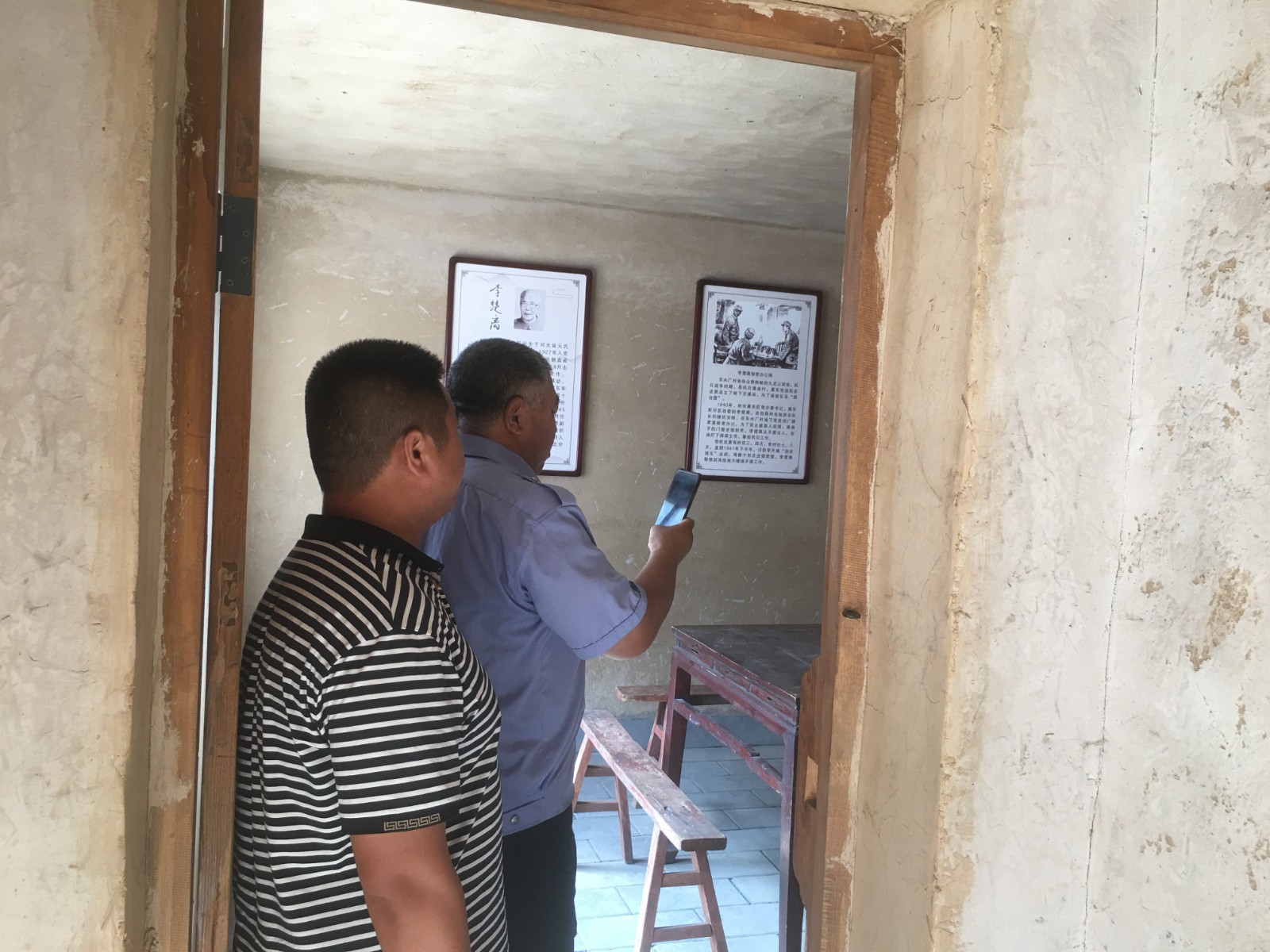 93664698.jpg 93664698.jpg